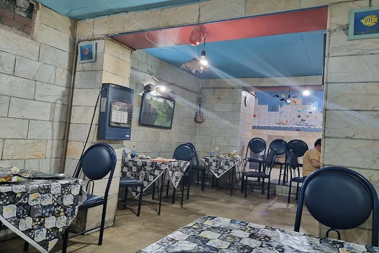 رستوران لاکان