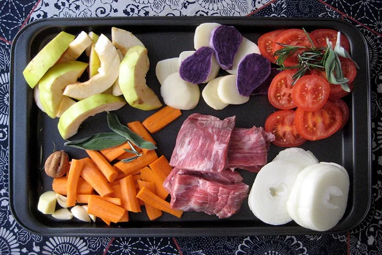مواد اولیه تاس کباب
