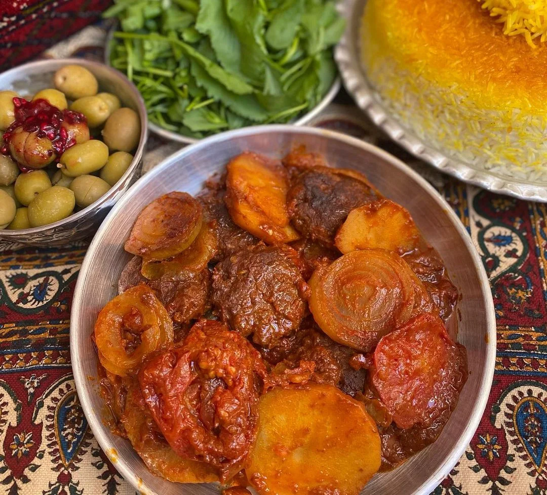 تاس کباب با گوشت