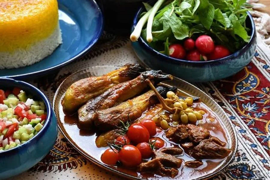 خورشت شمالی با گوشت