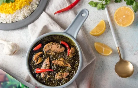 طرز تهیه قلیه ماهی